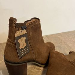 Women Boots