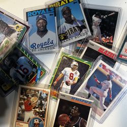 Random sports cards selling altogether I will sell individually. Let me know what you’re interested in.