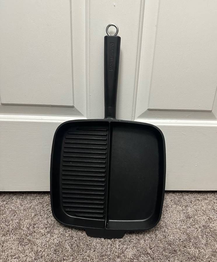 Masterpan 2 Section Non Stick Cast Aluminum Grill And Griddle Skillet