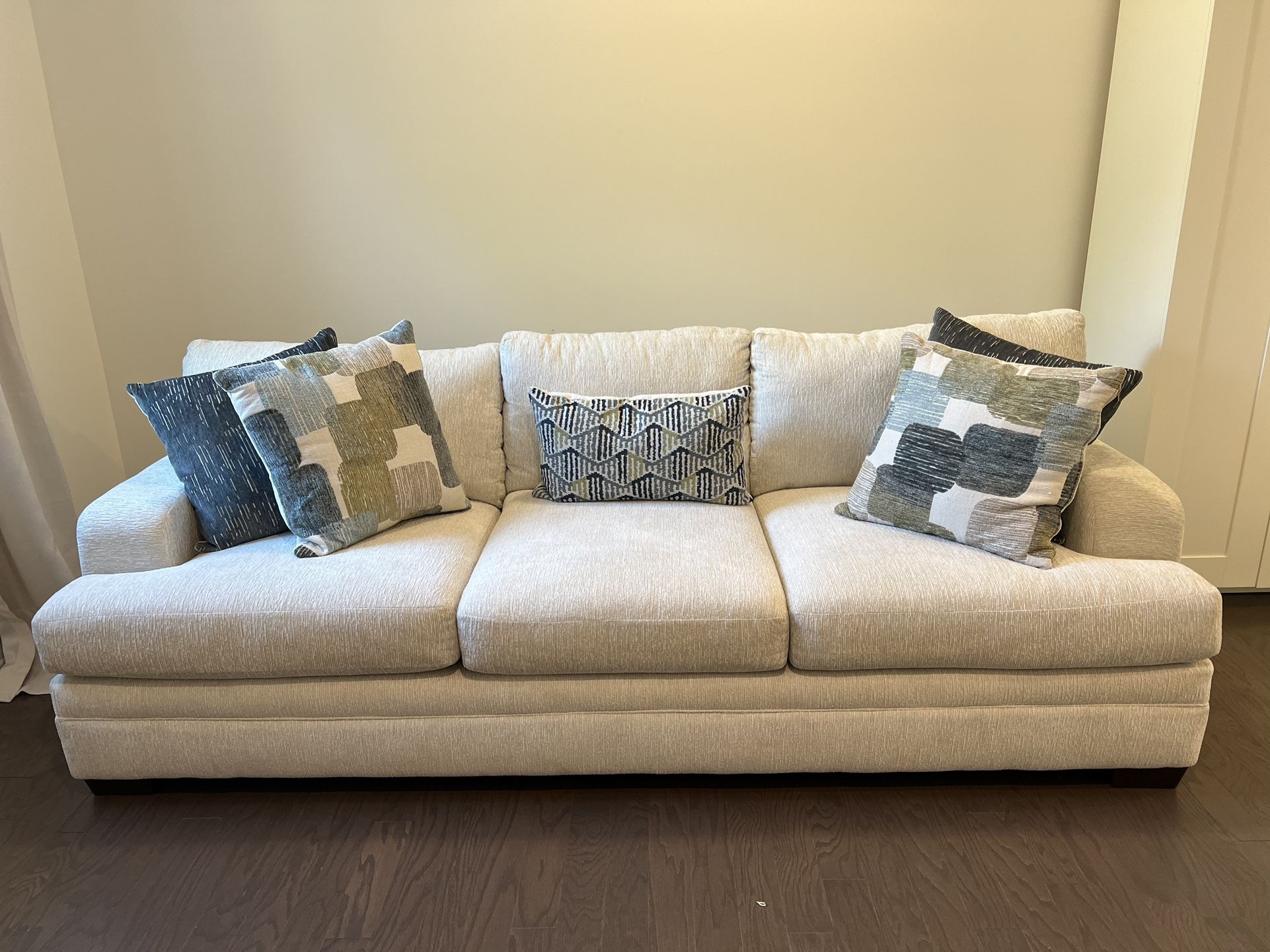 Beige Queen Sleeper Sofa with Gel Foam Queen Mattress (accent pillows included)