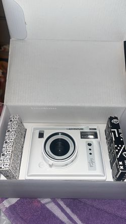 Lomo Instant Camera 