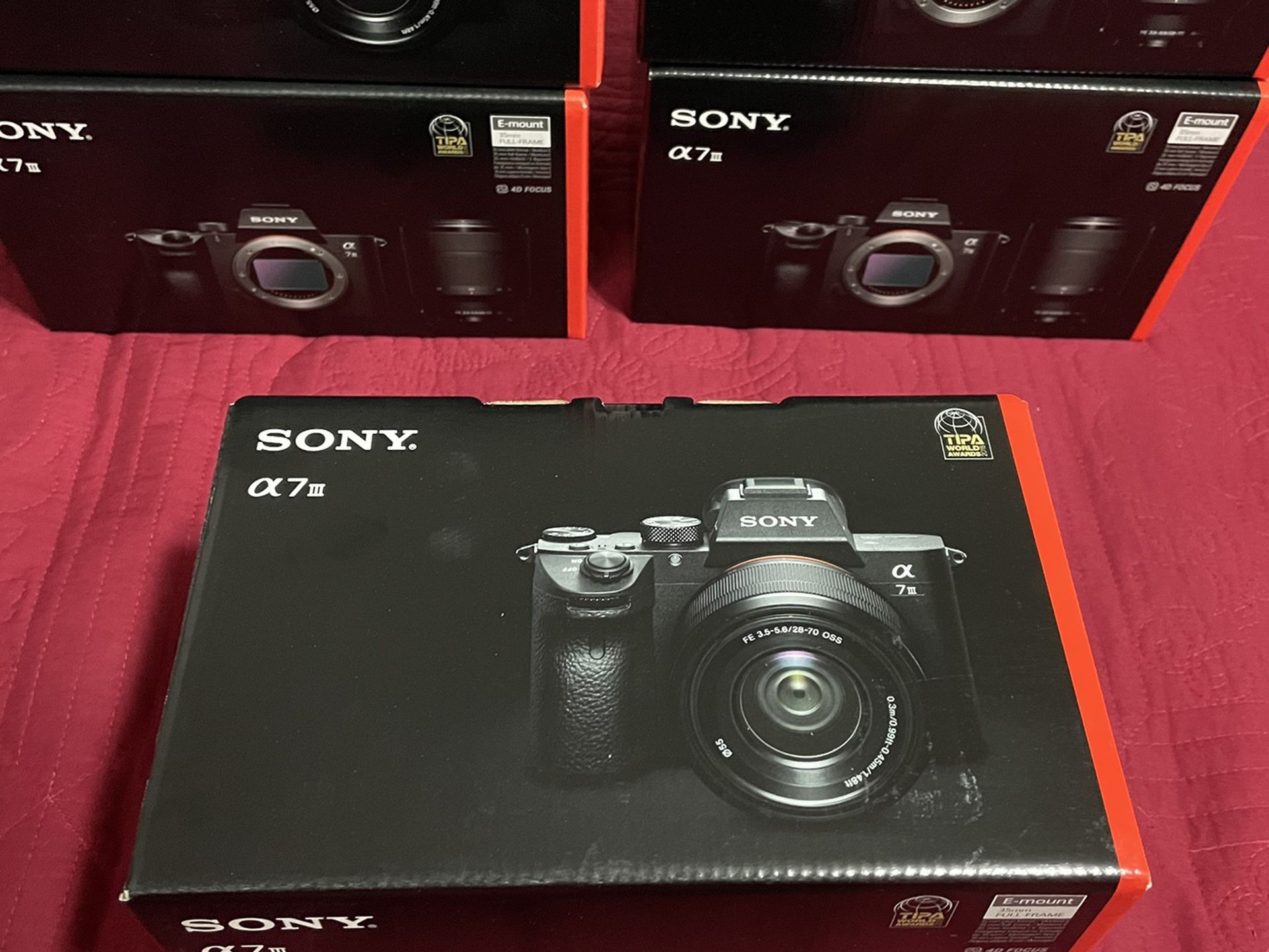 Sony Alpha a7 III Mirrorless Digital Camera with 28-70mm Lens *BRAND NEW*