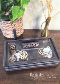Steampunk Decorative Tray with Gear and Skull Design