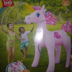 Giant Unicorn Sprinkler new