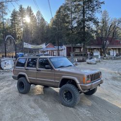 1999 Jeep Cherokee