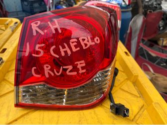 2011 - 2016 Chevrolet Cruze Taillight Taillamp Passenger side