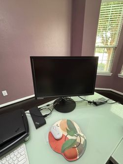Lenovo 22” computer monitor