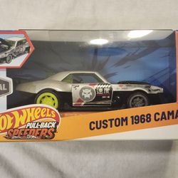 HOT WHEELS METAL DIECAST 1;43 SCALE.  PULL BACK SPEEDERS.  MUSCLE MANIA.  1968 CUSTOM CAMARO. 