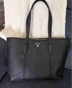 Woman’s Work Bag
