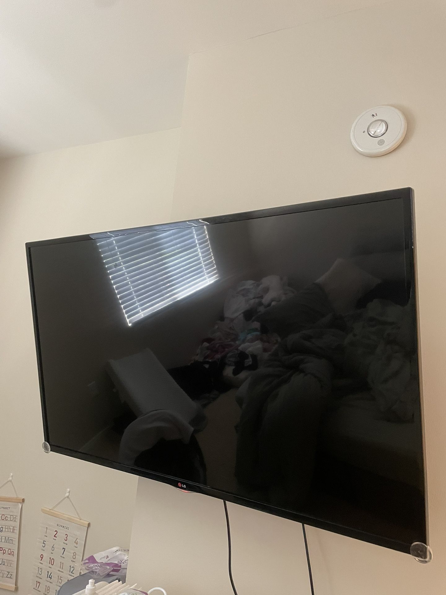 55" LG LED TV