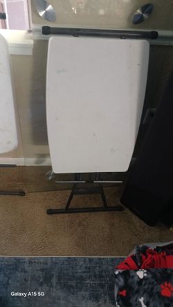 Fold up tables