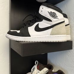 Jordan 1 Bleached Coral 