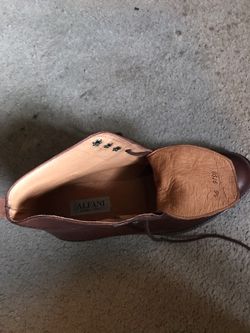 Men’s Alfani Leather boots, 9 1/2