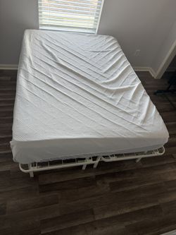 Full Size Bed