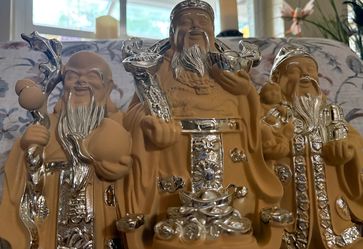 Three Immortals Gold And Tan Figure