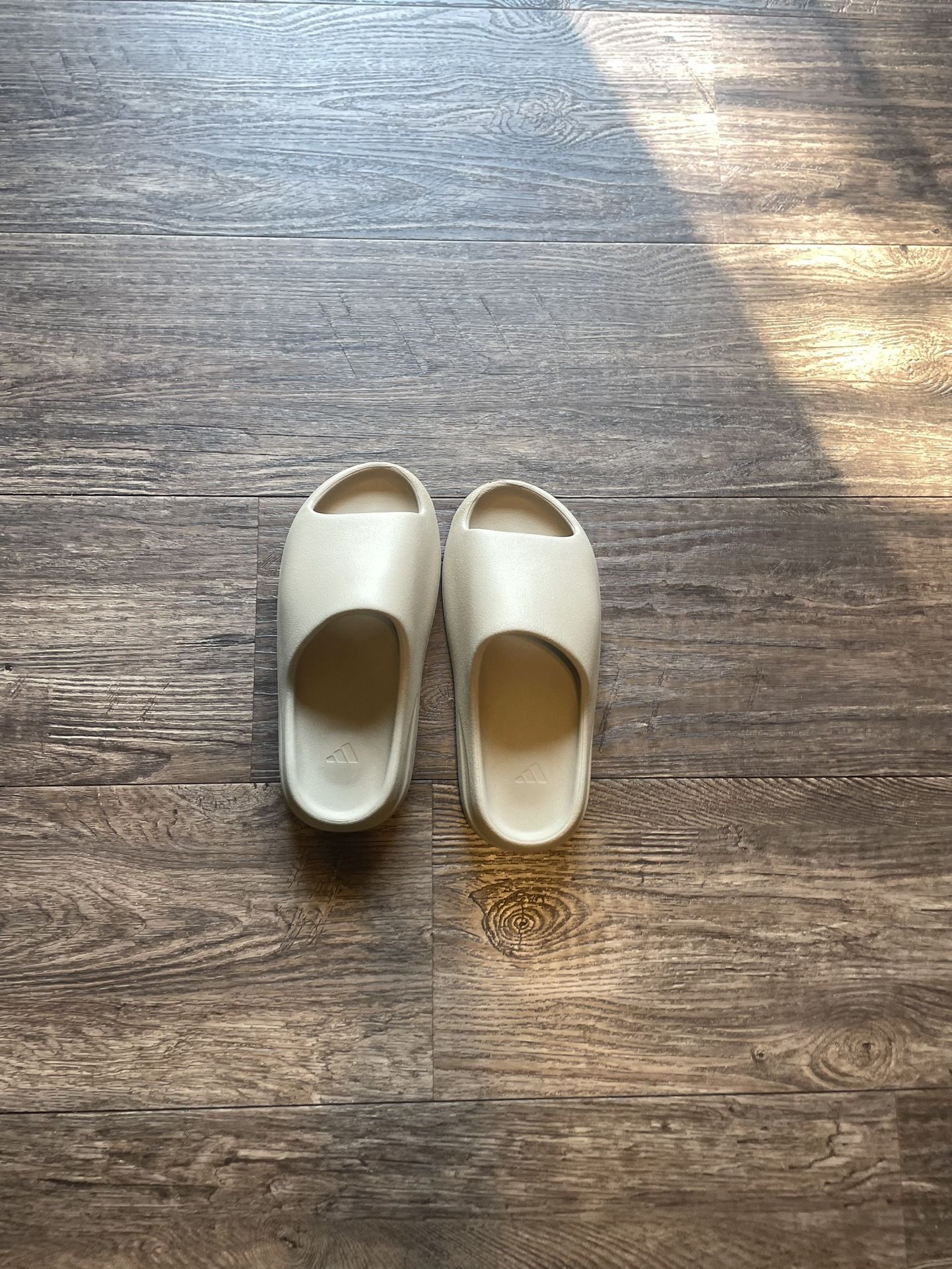 Yeezy Slides “Bone” - Size 10 - Lightly Used