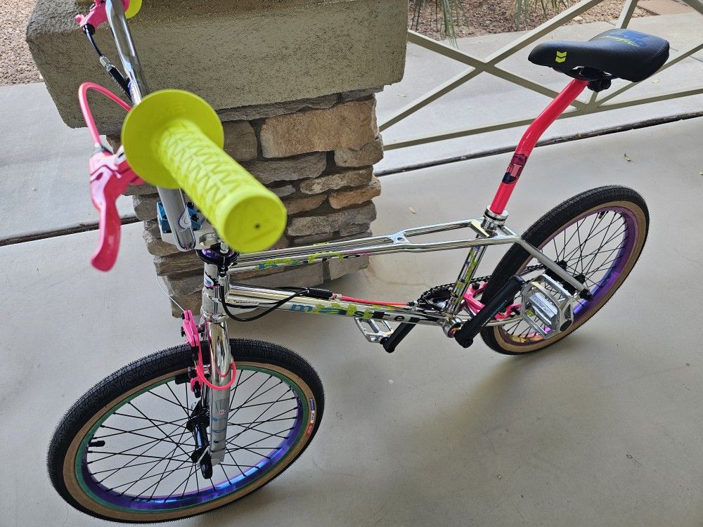 2021 Haro Lineage Ground Master 20.5