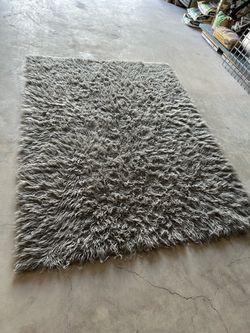 Plush fur rug 5x6