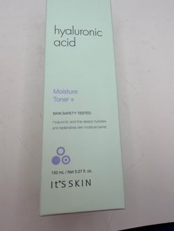 It's Skin Hyaluronic Acid Moisture Toner and Emulsion