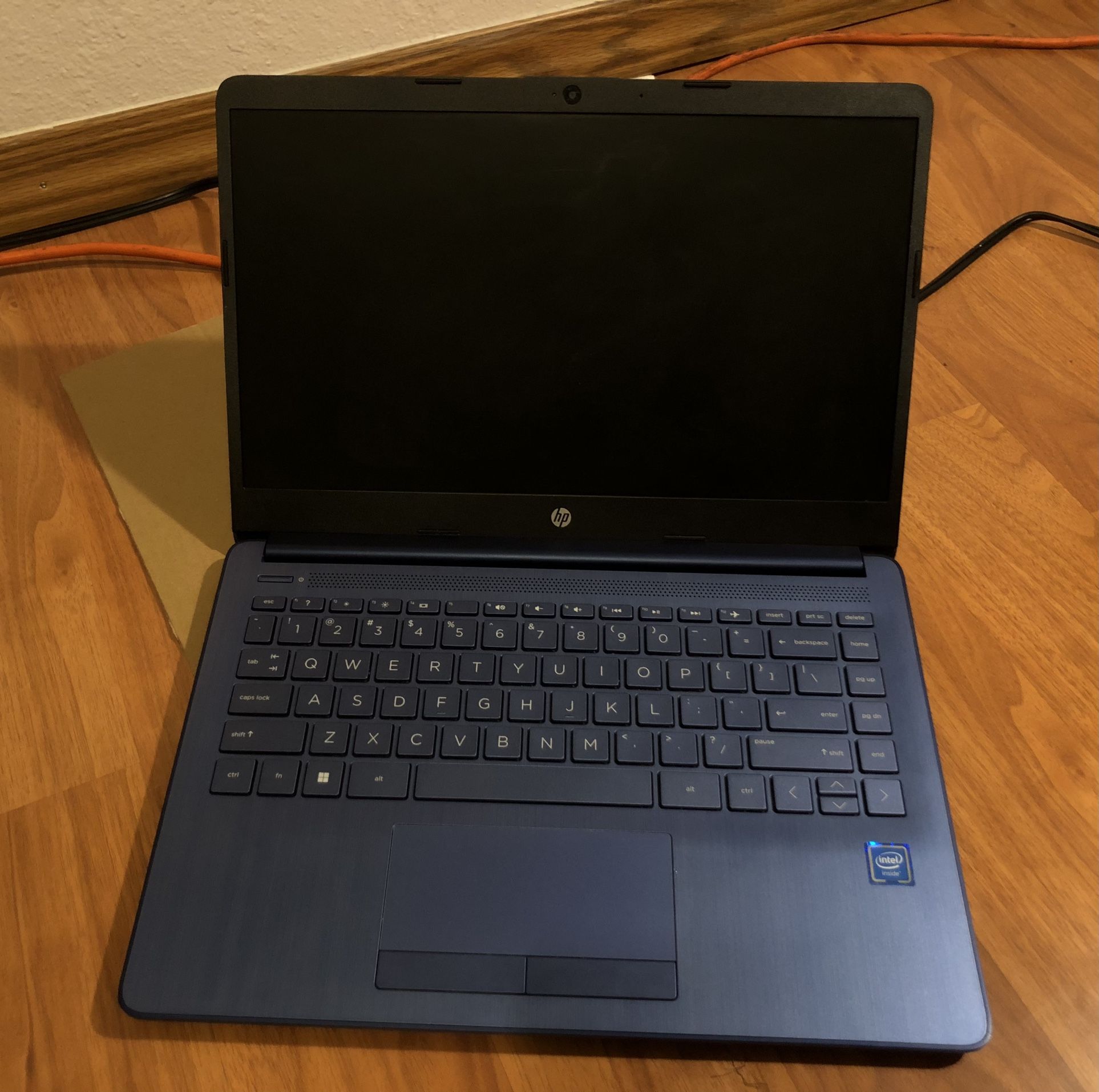 HP 14" Laptop (BLUE)