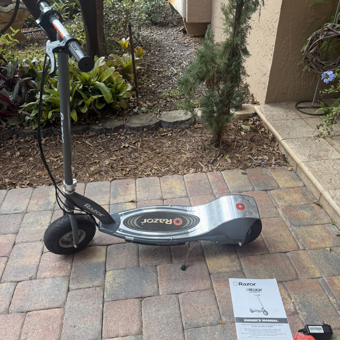 Razor Electric Scooter E300