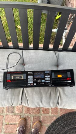 Double compact cassette deck (stereo)
