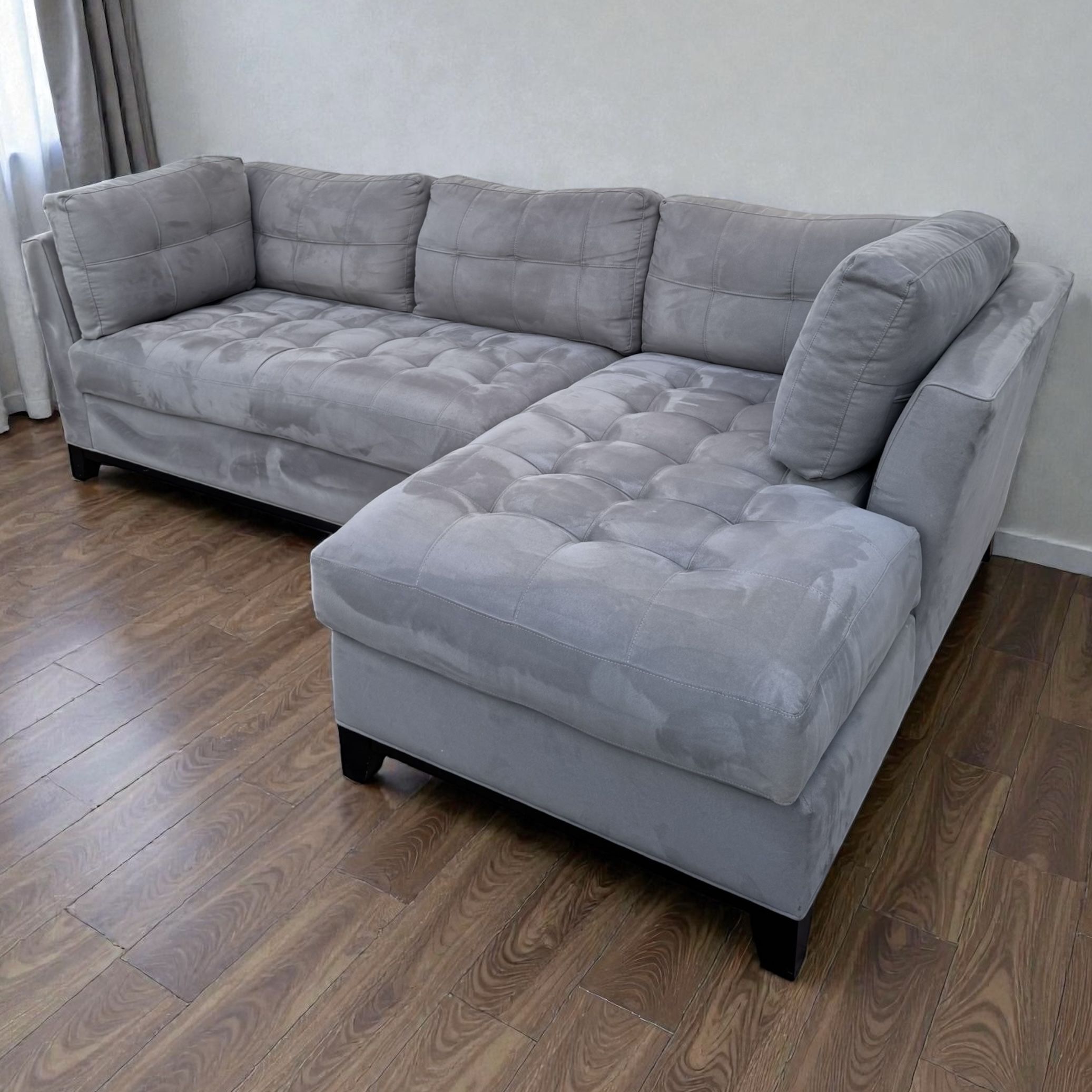 GREY SECTIONAL COUCH 