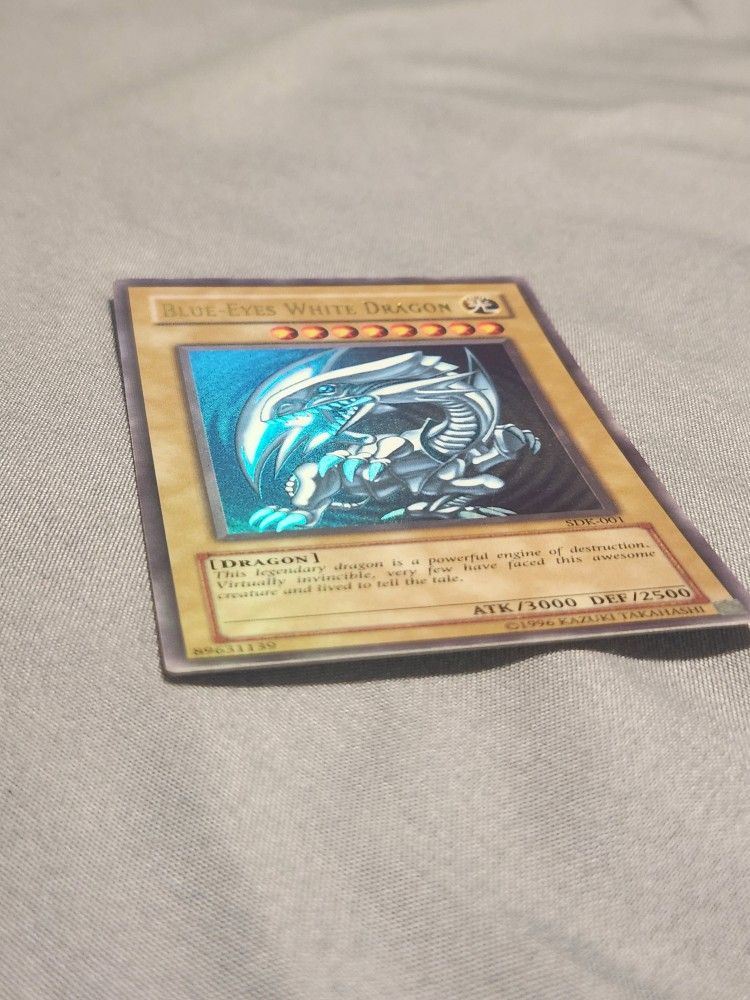 Blue Eyes White Dragon Yu-Gi-Oh