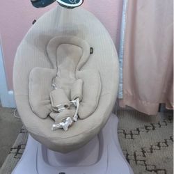 Mamaroo Baby Swing 