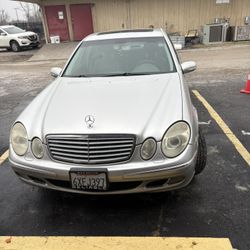 2004 Mercedes-Benz E-Class