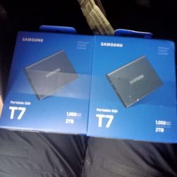 Samsung portable ssd T7 (2TB)