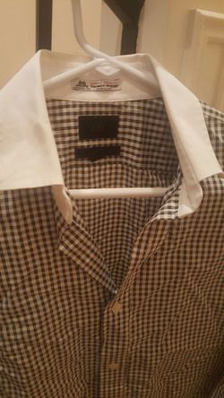 Like New Banana Republic black/white gingham button down Men's shirt