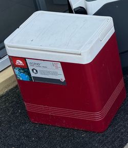Igloo legend cooler