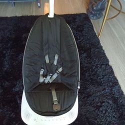 4moms Automatic Baby seat Rocker 