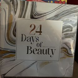 BELK 24 Days Of Beauty Advent Calendar NIB