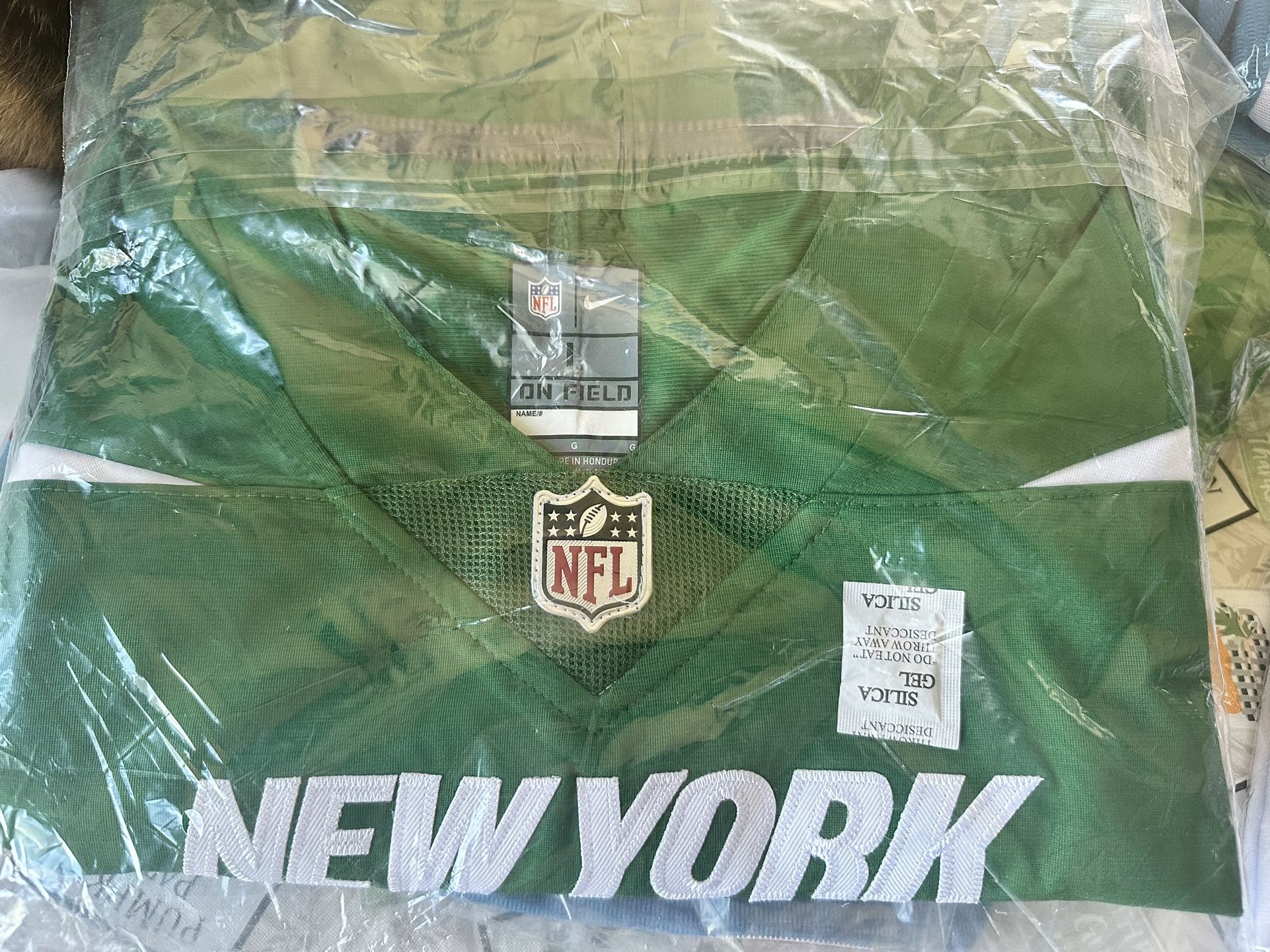 Sauce Gardner Size Large