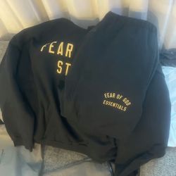 Essentials Fear Of God