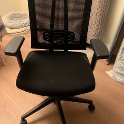 SUNLINE Office Chair, pick up in Temple City 