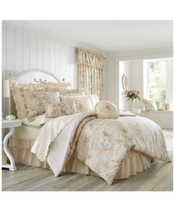 Five Queens Court Andrea 100% Cotton Floral 4 Piece Comforter Set, Blush, King, 110x96