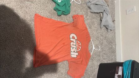 Crush soda shirt size medium
