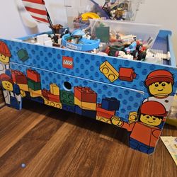 Vintage LEGO table!