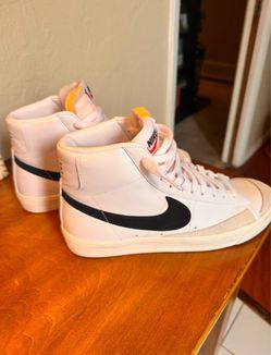 Women’s high top Nike