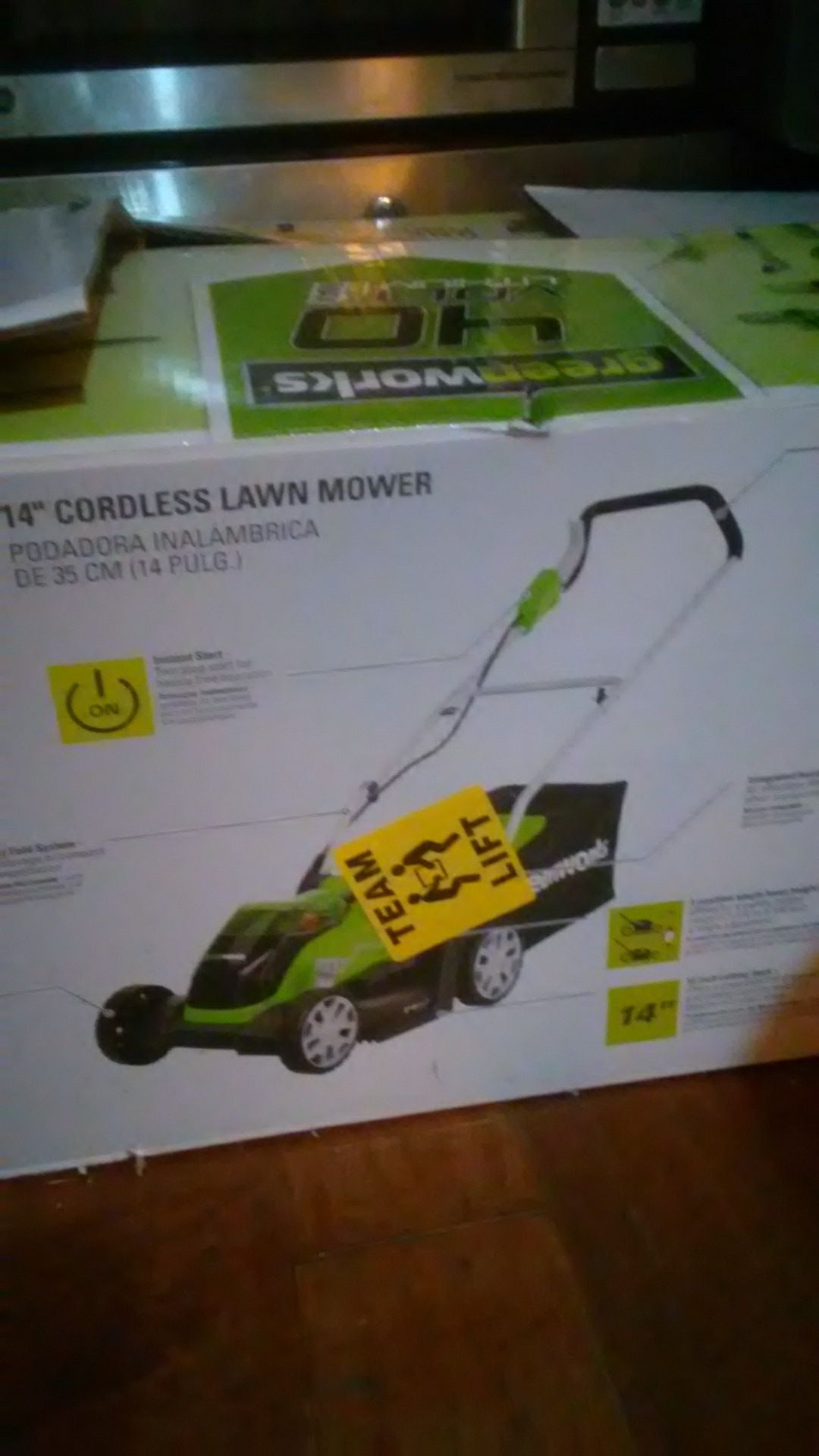 Greenworks cordless electric lawn mower