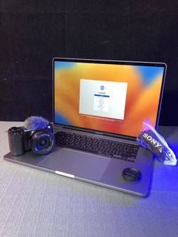 MacBook Pro 16" 8 Core i9 32GB Ram, 1TB SSD with ZV-E10 / 16-50mm Camera