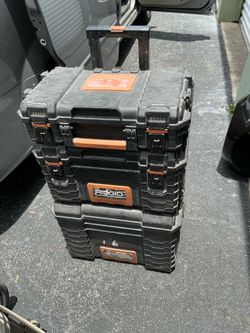 RIGID Stackable Rolling Tool Boxes