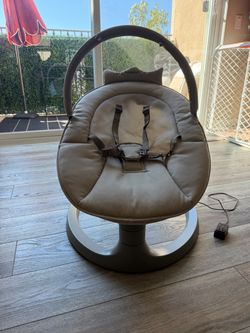 Momcozy Electric Baby Swing
