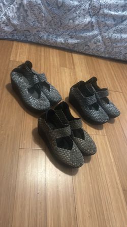 Women’s shoes size 5 Cathy Jean