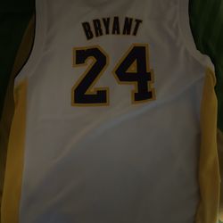 Kobe lakers jersey Large