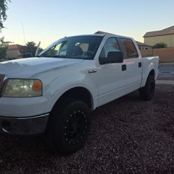 '06 Ford 4dr 5.4 Triton 
