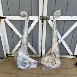 Steel Scrolls 